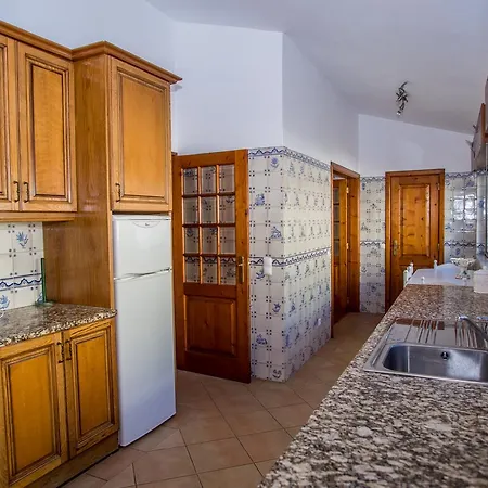 Akivillas Moss Villa
